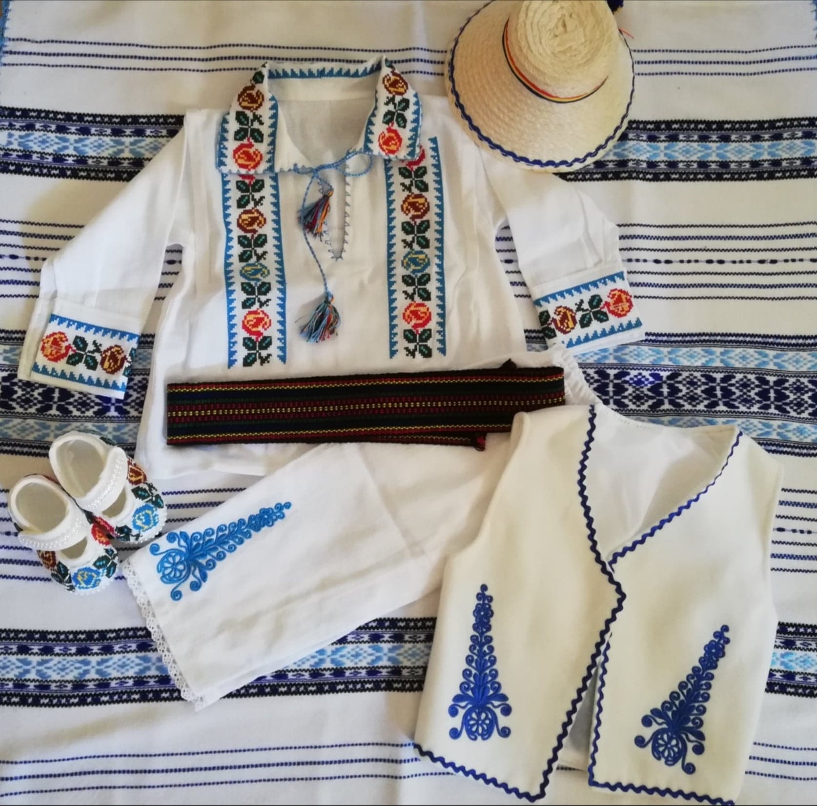 COSTUMAS PANZA TOPITA BOTEZ BAIAT-CPBB2